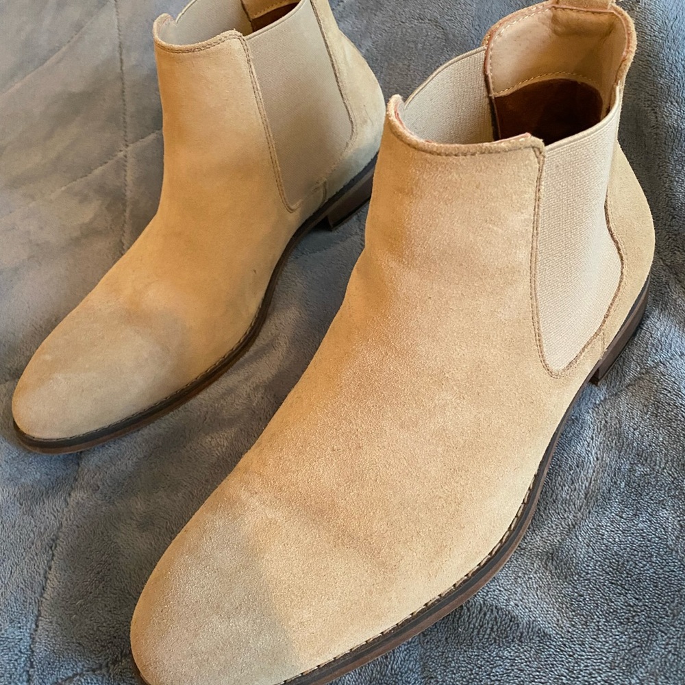 Men's Tan Suede Chelsea Boots